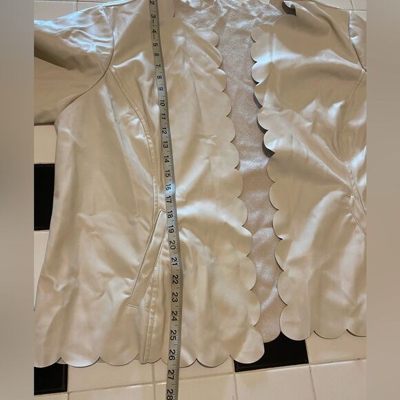 Cream Faux Leather Jacket Chic Cream Scalloped Open Blazer Soft Girl Coquette - Picture 12 of 14